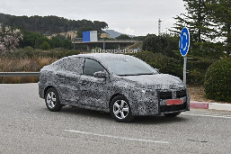 all-new-2021-dacia-logan-spied-with-led-lights-coupe-roof4.jpg